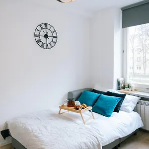 Apartament Ochota - Location, Park&tram Nearby - By Rentujemy, Warszawa